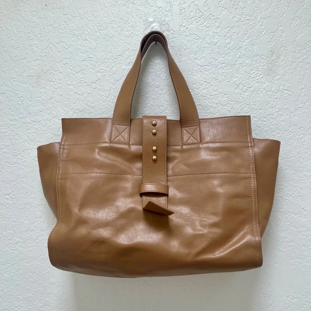 Alessandro Mari Tan Brown Genuine Leather‎ Tote Bag Made in Italy Gold Studs